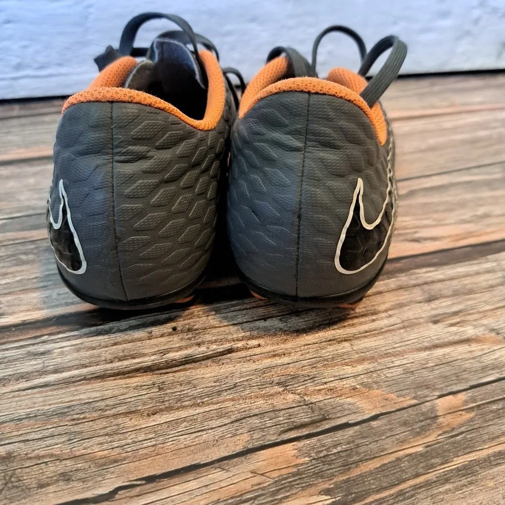 Nike Hypervenom Phade III FG Kids Soccer Cleats Grey Orange Size 1.5Y